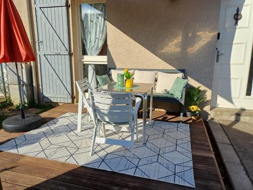 Saint-Yrieix-la-Perche Bed & Breakfast | Maison de la Loue"