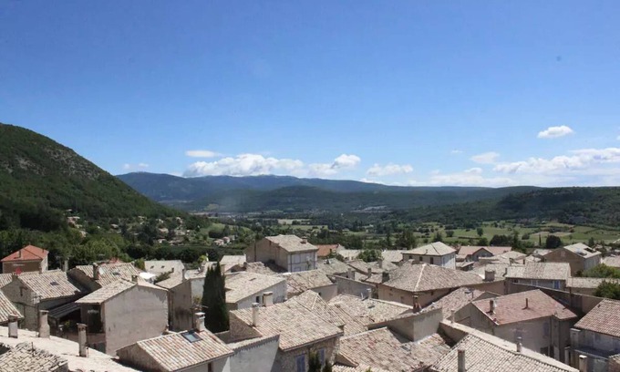 Banon House | Maison de Ramparts du 17e Avec Jacuzzi