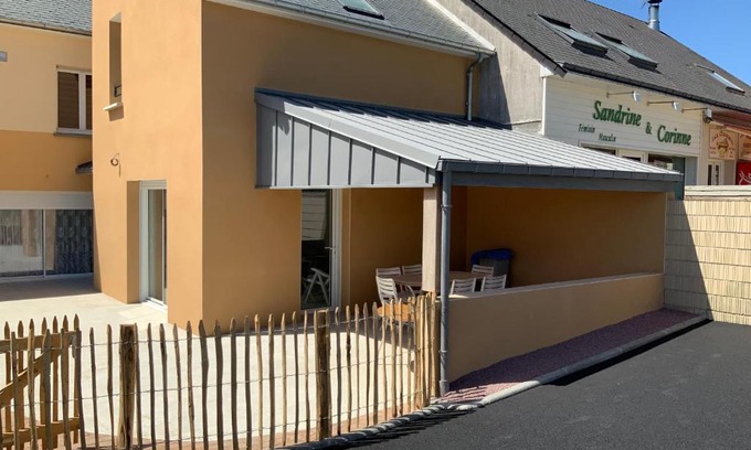 Saint-Pair-sur-Mer House | Maison de vacances familiale Kairon Plage A