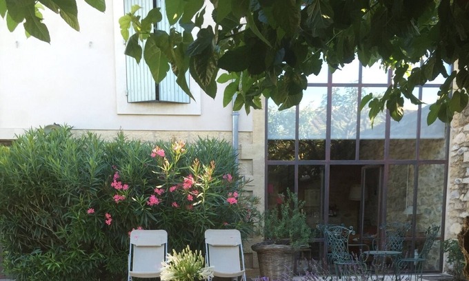 Pujaut House | Maison de Village de Charme Proche D'avignon