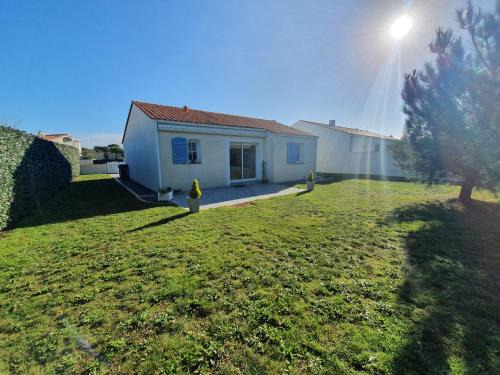 Brem Sur Mer House | Maison des Trèmières