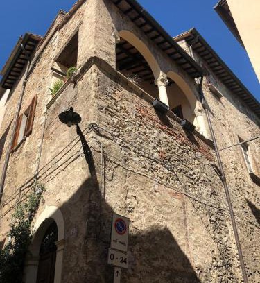 Narni Villa | Maison Elodie