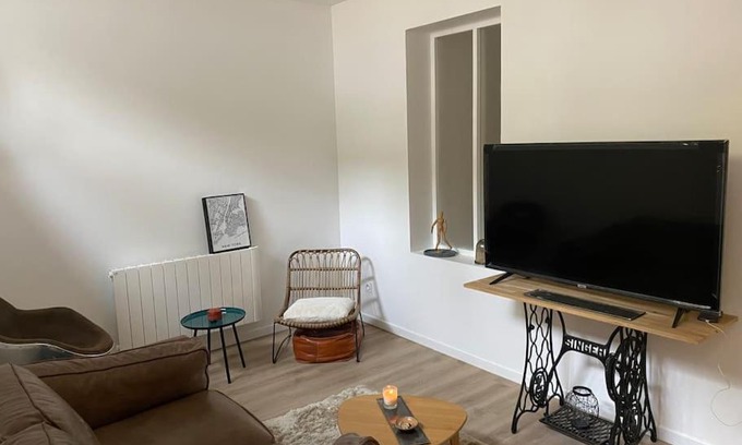 Poincare - Foch - Anatole France - Croix de Bourgogne House | Maison entière 6 personnes jardin terrasses et garage