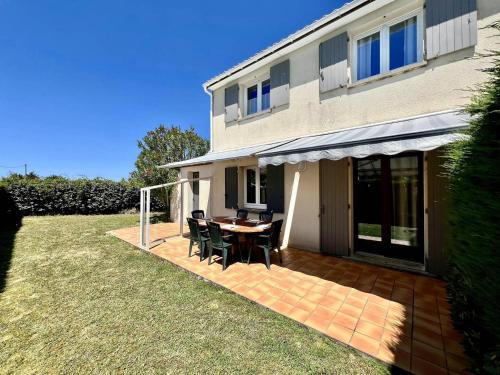 La Bree-les-Bains House | Maison familiale à La Brée-les-Bains - 3 chambres, terrasse, près de la plage - FR-1-246A-318
