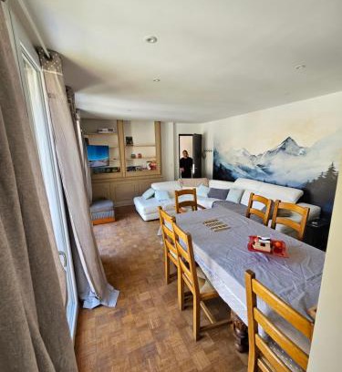 Bagneres-de-Luchon Apartment | Maison Familiale Suzzann Luchon