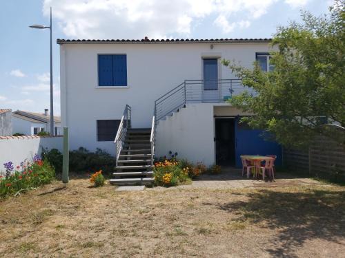 LʼAiguillon-sur-Mer House | Maison haute 6 pers - plans d'eau centre-ville