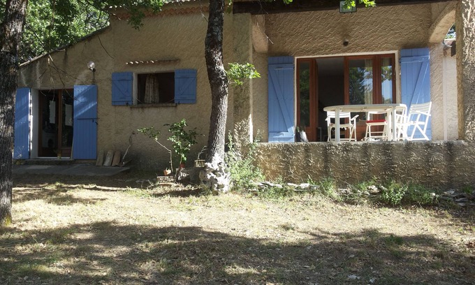 Saint-Christol House | Maison Indépendante en Pleine Nature à un km du Village. Idéal Pour Randonneurs