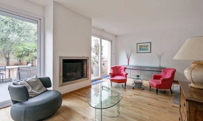 Saint-Cloud House | Maison Jacoulet - Welkeys