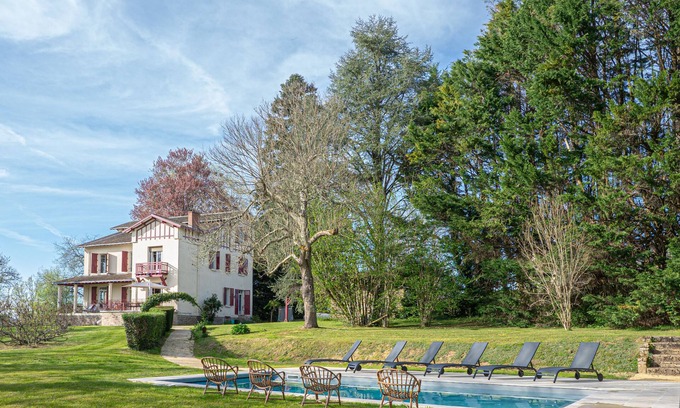 Lubersac House | Maison Léonce Blanc - Prestige in Lubersac