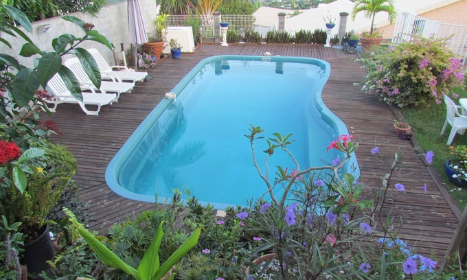 Saint-Paul House | Maison l'Orangerie