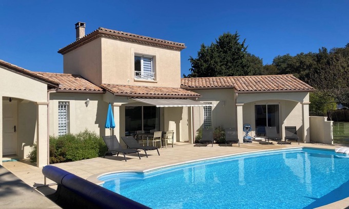 Lalinde House | Maison La Cause au Soleil