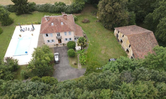 Castelnau-Chalosse Bed & Breakfast | Maison Lalanne