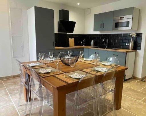 Meursault House | Maison Meursault parking fermé