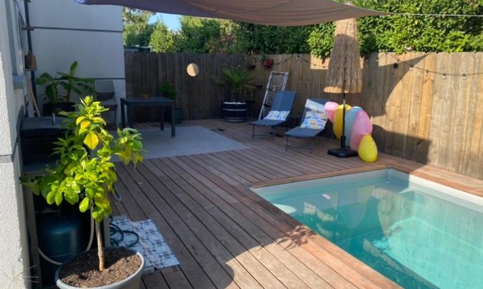 Gujan-Mestras House | Maison, piscine centreville Gujan-Mestras 4 hôtes