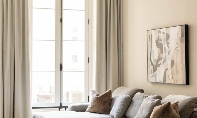 Old Montreal Apartment | Maison Place Jacques-Cartier - Suite 1 bedroom