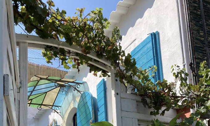 Roucas-Blanc House | Maison Plage Jardin mer à 200m et Parking Privé