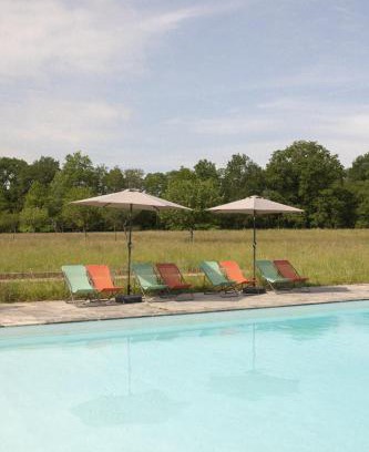 Poigny la Foret Villa | Maison pour 15 personnes - Piscine - 50 min/Paris