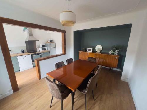 Rochecorbon House | Maison Semi-Troglodyte avec 4 vélos