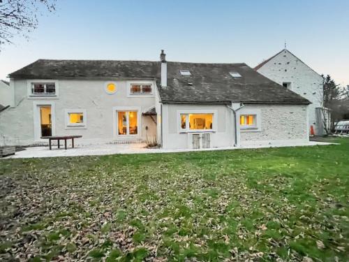 Hericy House | Maison spacieuse avec sauna à Héricy de 230 m²