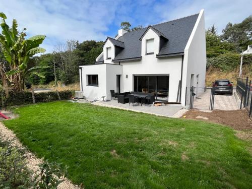 Sarzeau House | Maison spacieuse, centre sarzeau