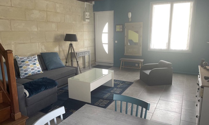 La Riche House | Maison sur la Riche à 5 km de Tours Centre et Proche des Château de Loire