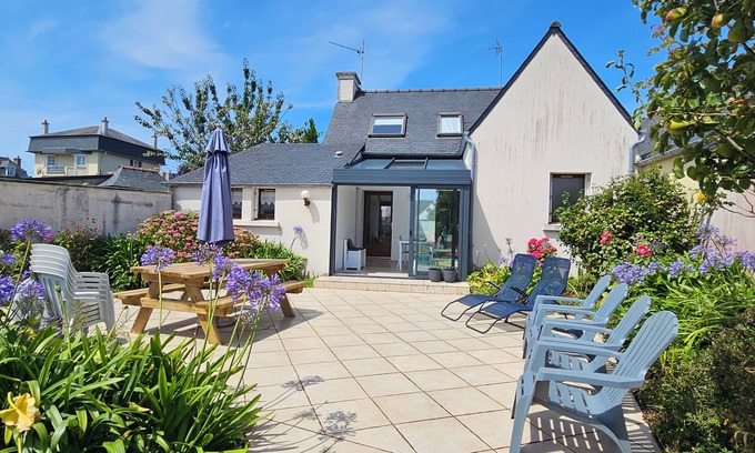 Tregastel House | Maison Tregastel, Plein Coeur de Saint-anne