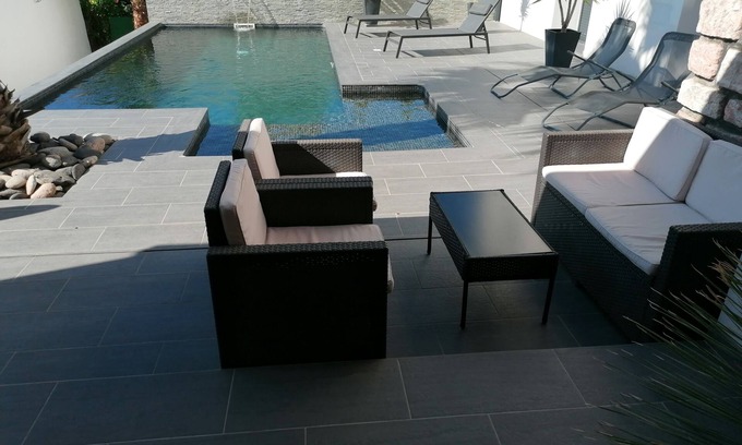 Coulobres House | Maison Vigneronne Rénovée