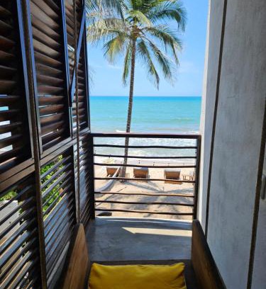 Palomino Hotel | Makao Beach Hotel