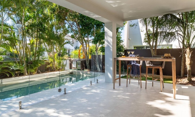 Kingscliff House | Malibu Beach House- only 100m to the beach