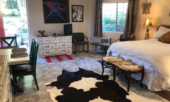 Malibu House | Malibu Mountain Retreat - Bring Your own Horses!