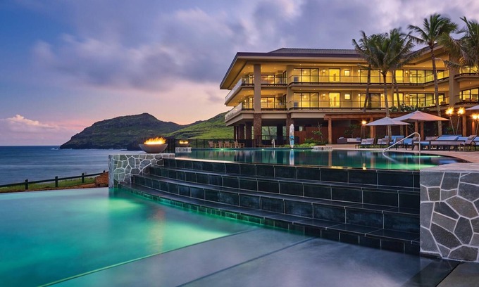 Foster Village Condo | Maliula 3-Bdrm Premier,Fully Equipped Residence,Magical Coastline Views