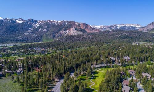 Mammoth Lakes House | Mammoth Golf Properties By 101 Great Escapes