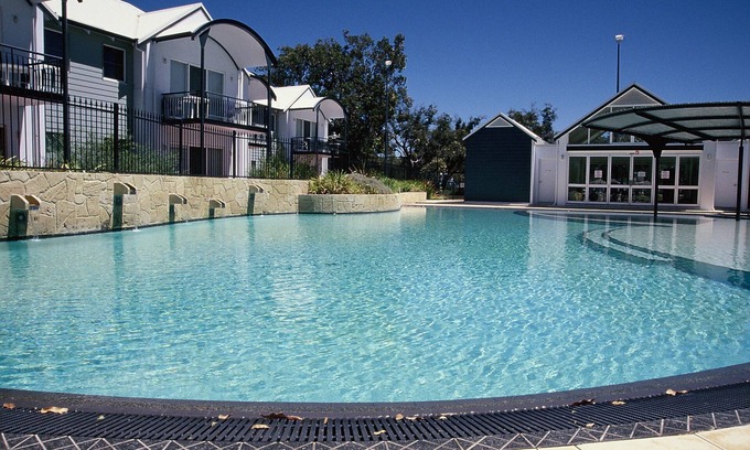 Erskine Apartment | Mandurah Quay Resort