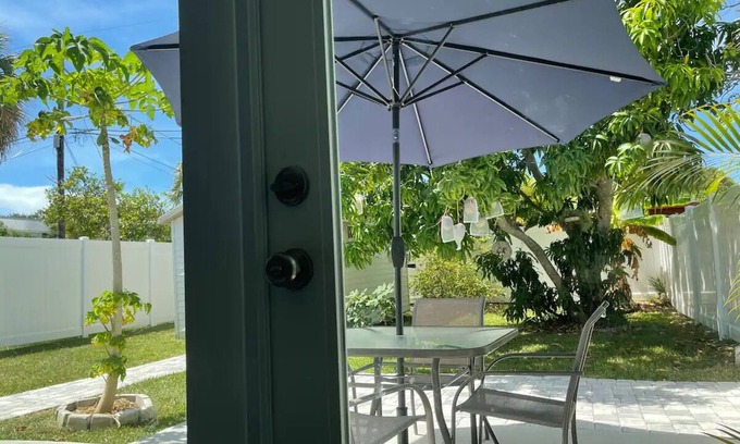 Port Canaveral House | Mango Zest 🥭 Nest Launchpad