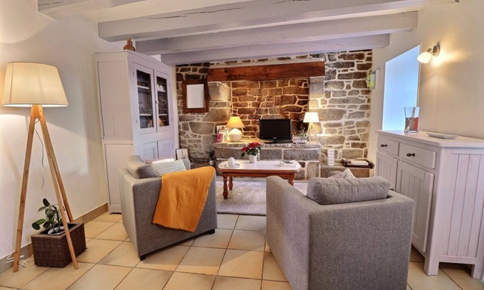 Plogonnec House | Manoir beuliec - PLOGONNEC