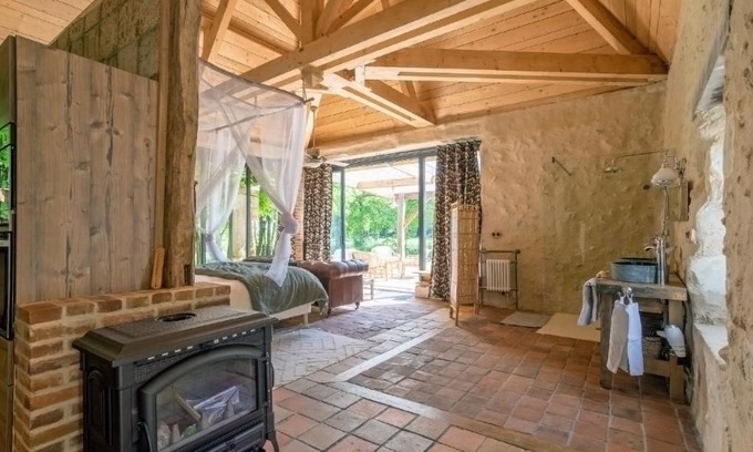 Joue-les-Tours Cabin | Manoir de la Mazeraie lodge de luxe Loire Valley