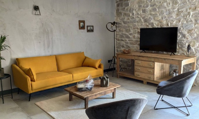 Vestric-et-Candiac Cottage | Manoir Du Marquis De Montcalm - GITE