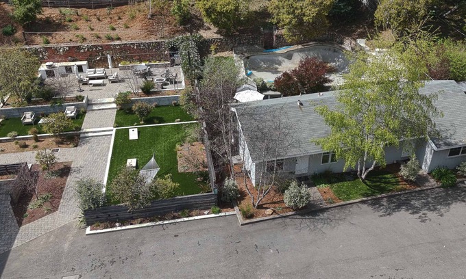 La Selva Beach House | Manresa Surf House- The Beach House 3 Bedroom 2 Bath Sleeps 8