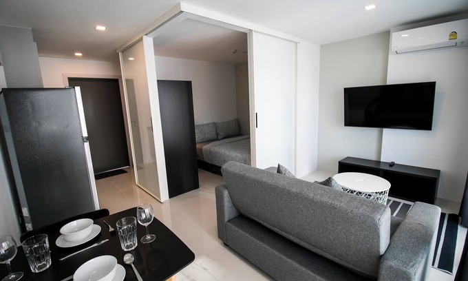 Kram Apartment | Mantra Beach Condominium M161