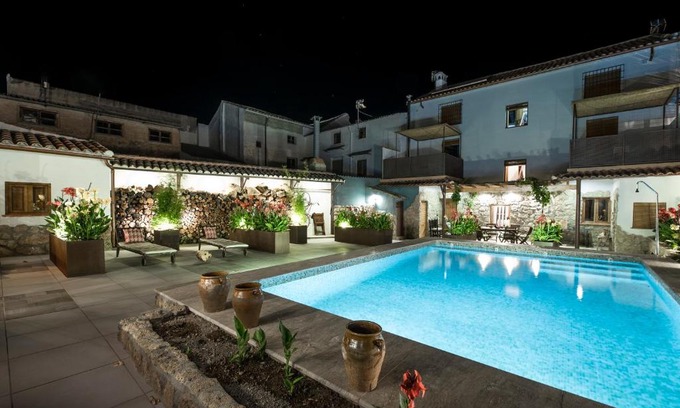 Arbuniel Hotel | Manuel de La Capilla