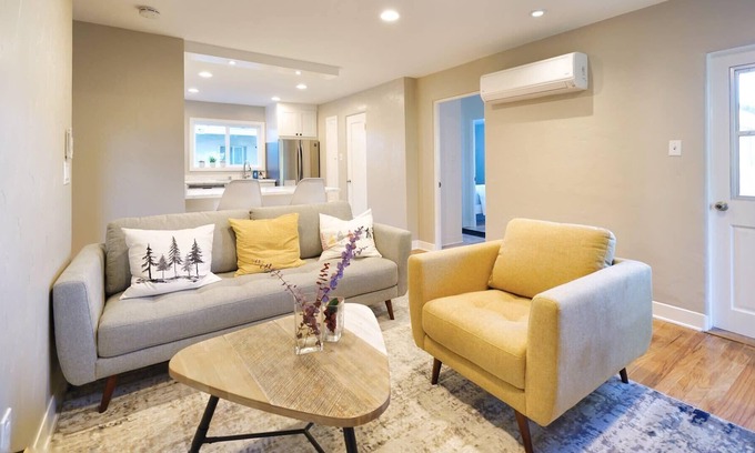 Newhall House | @ Marbella Lane - 3BR SFR 2Floor | DTWN SJ | Ldry