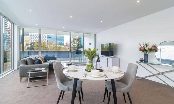 Adelaide Central Business District Apartment | Marble CBD Luxury 2 Bedroom Apt Pool & Parking