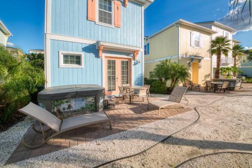 West Kissimmee House | Margarita Beach House Cottage Near Disney With Private Hot Tub & Island H20 Waterpark Access - 3074Pi