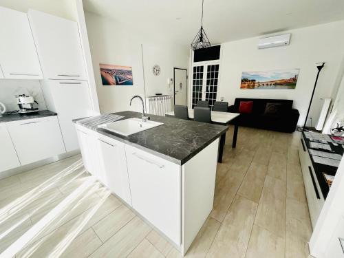 Marina Centro Apartment | Marina Centro Harbor Apartment