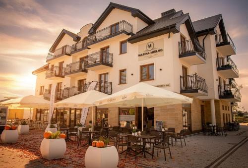 Mielno Resort | Marina Mielno z widokiem na jezioro