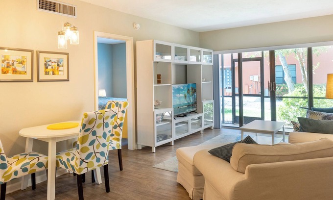 Marco Island Condo | Mariner Unit 3 #105 Charming 2-Bedroom Condo with Heated Pool – Perfect Monthly Retreat