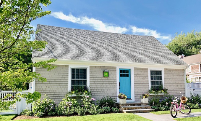 Marion Center House | Marion Village-Newly-Renovated Cape--Quick Walk to Beach! Awesome Bright Space!