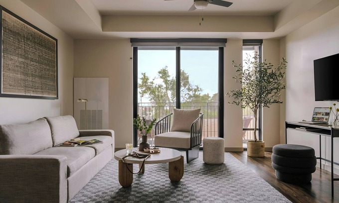 Jefferson Park Apartment | Marriott Bonvoy Sonder Bryant Apartments LoHi