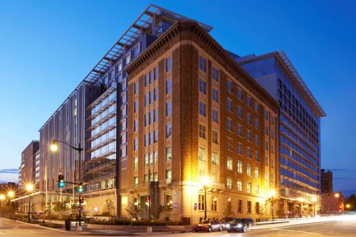 Mount Vernon Square Hotel | Marriott Marquis Washington, DC