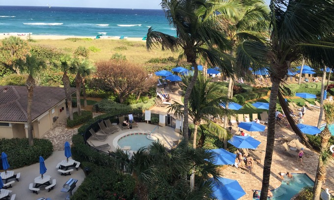 Palm Beach Shores Resort | Marriott Ocean Pointe - 2BR/2BA Ocean Front